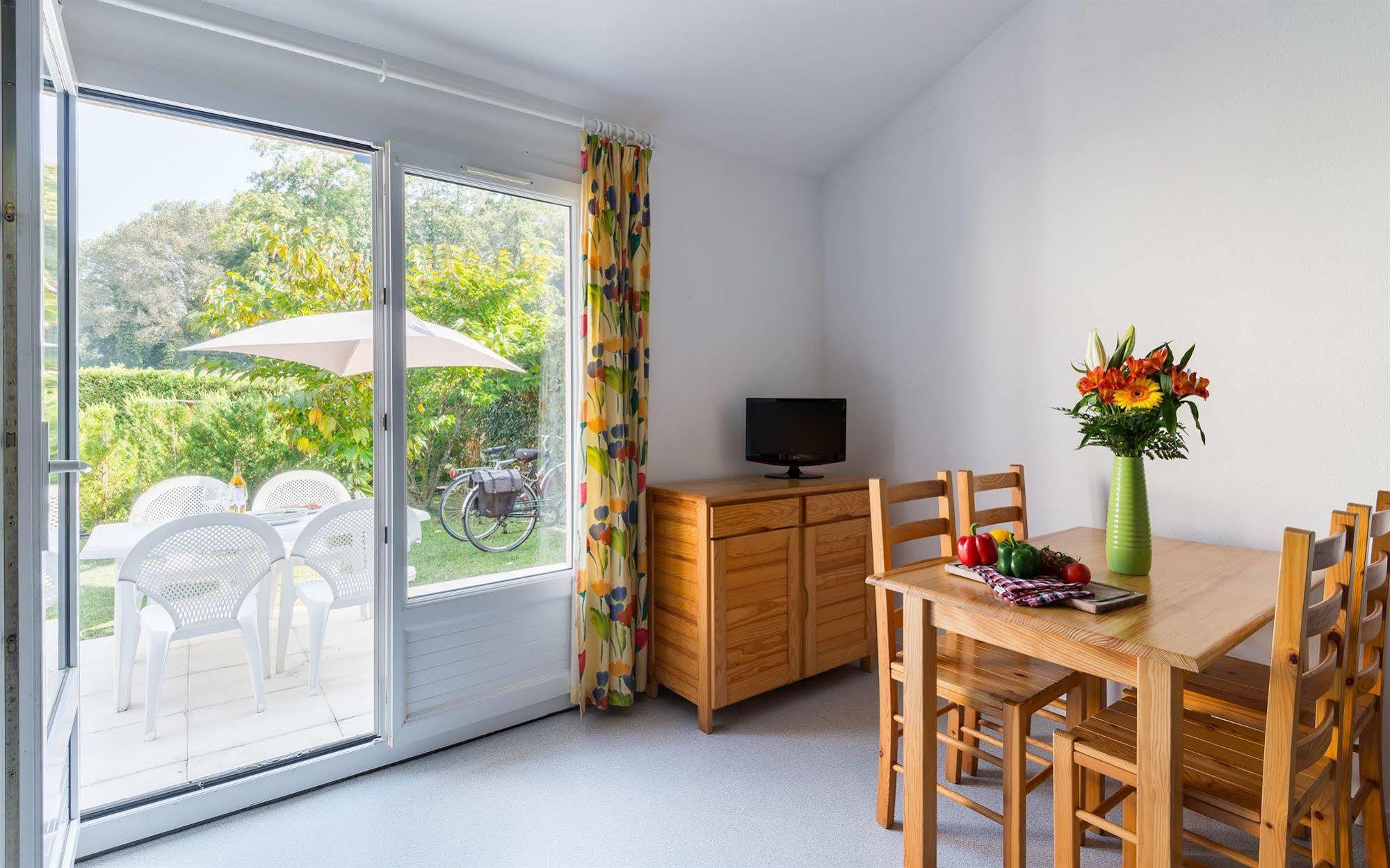 Lagrange Classic Le Clos Des Chenes Otel Les Mathes Dış mekan fotoğraf